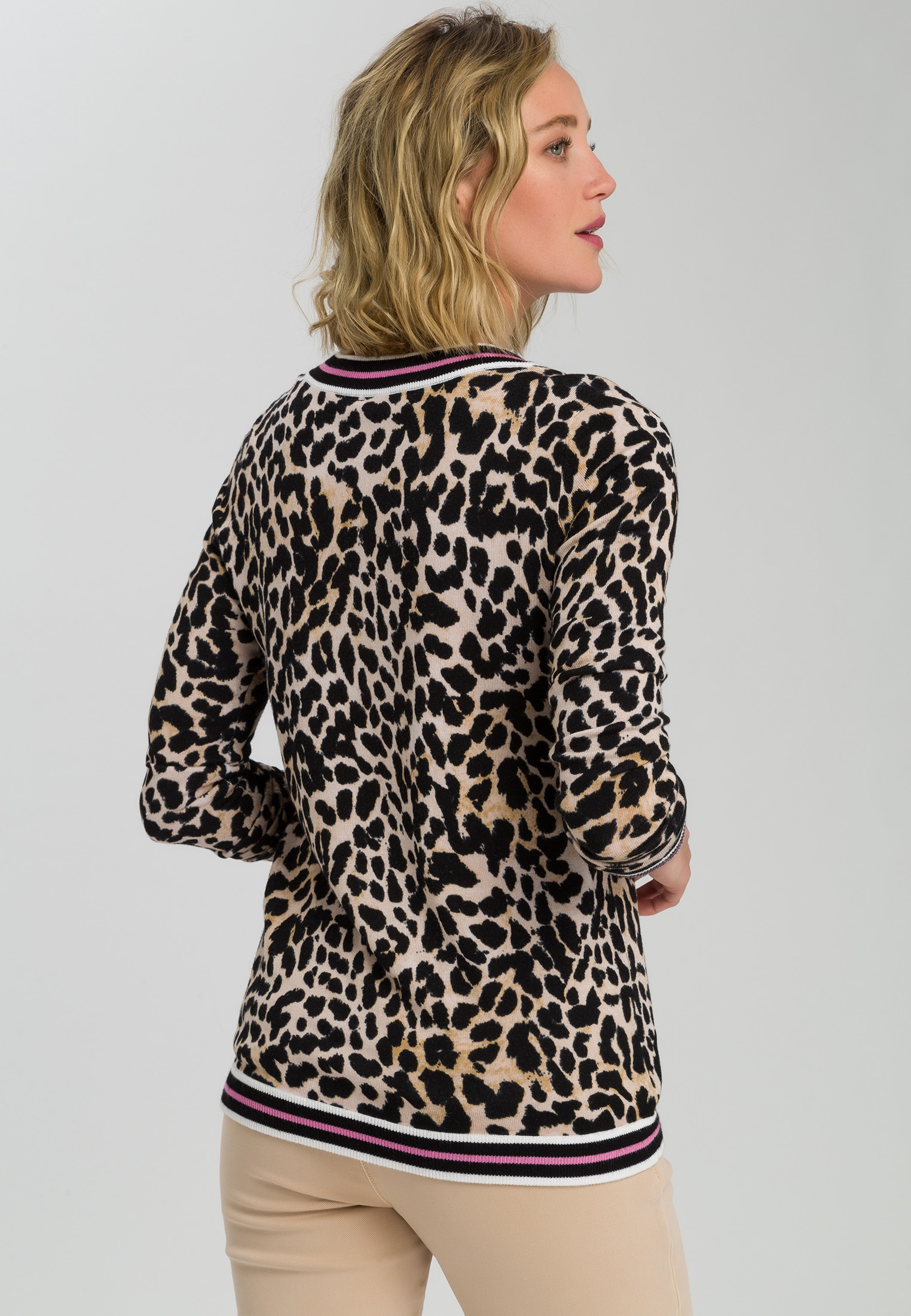 Jumper in leopard print | Knitwear | Sale