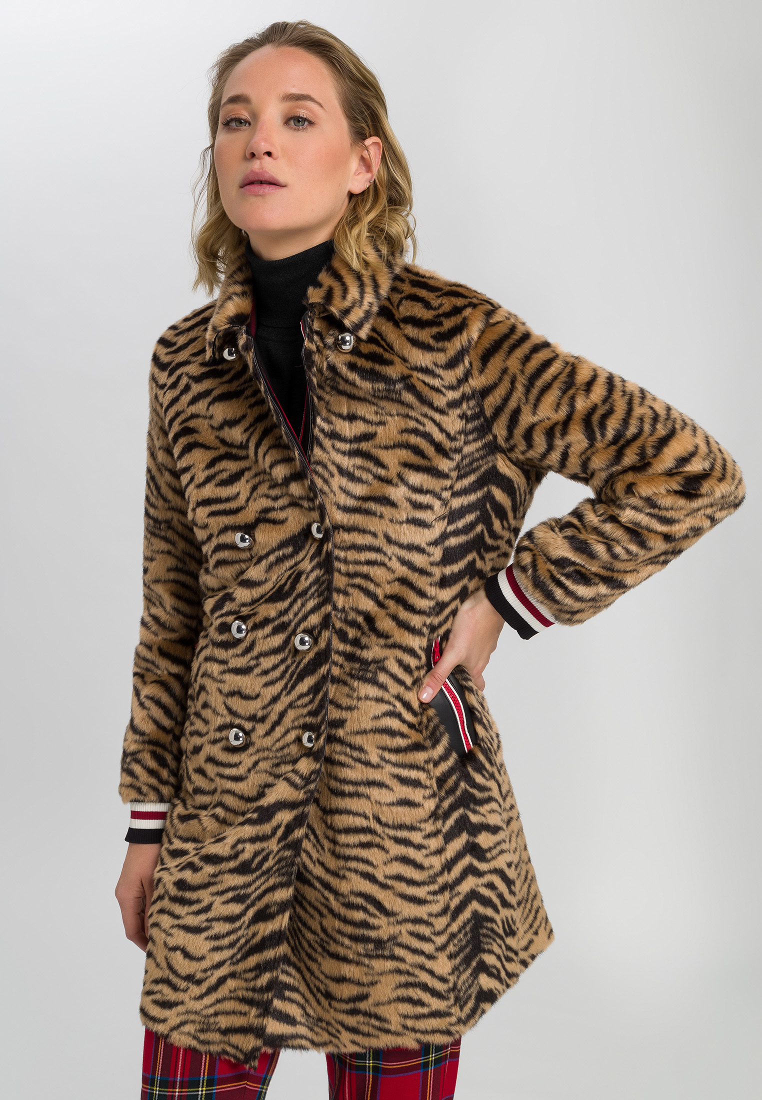 Reversible coat in tiger pattern | Outdoor & Coats | Fashion